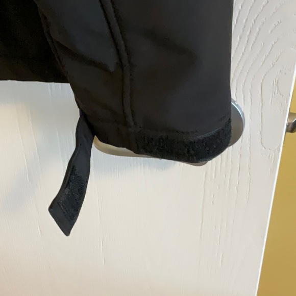 Soft Shell Jacket - Picture 5 of 10